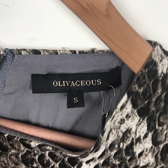 NWT Olivaceous Snake Print‎ Shift Dress Size Small - Picture 7 of 10